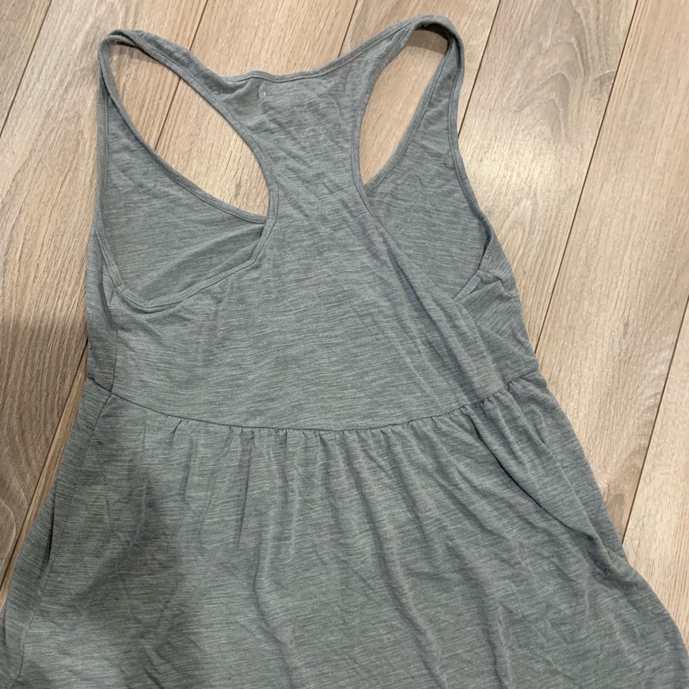 Tank top - Picture 2 of 6